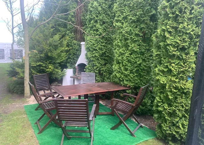 Marina Bed & Breakfast 3*