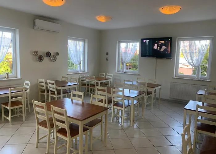 住宿加早餐酒店 Marina 达布基