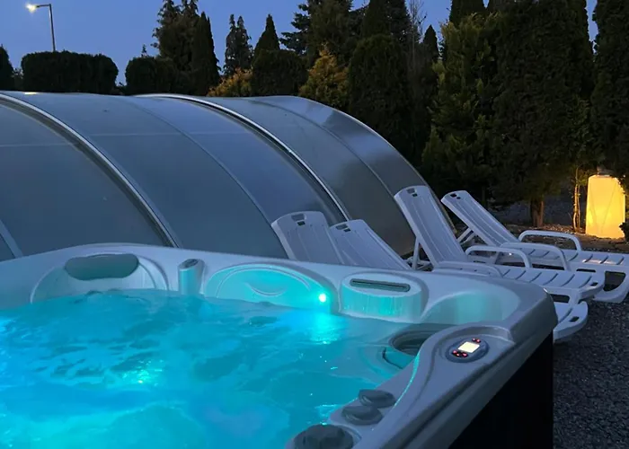 Marina Bed & Breakfast